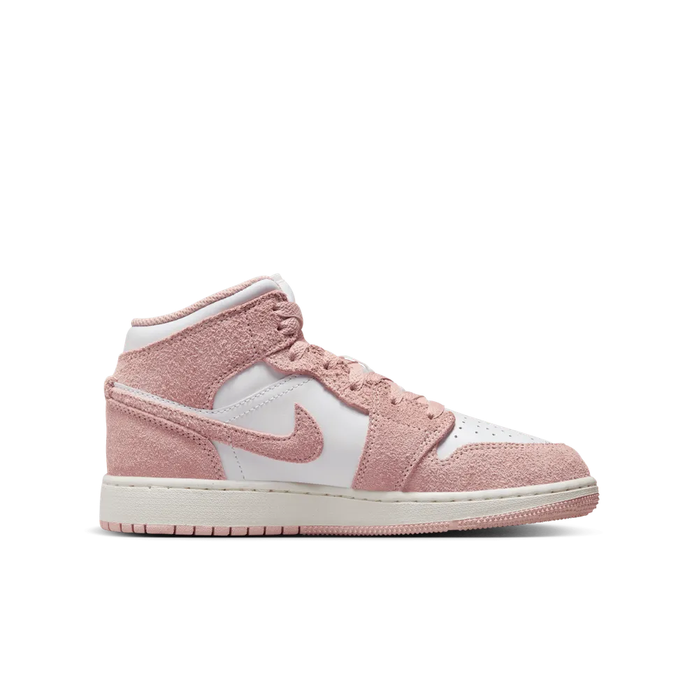 CFB0AD_Air-Jordan-1-Mid-SE_LEGEND-PINK-(GS)_FN7432-161_img3