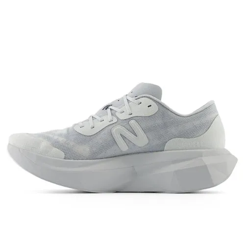 A6A9B0_District-Vision-x-New-Balance-FuelCell-Supercomp-Elite-v4_ALUMINIUM-GREY_MRCELVD4_img1