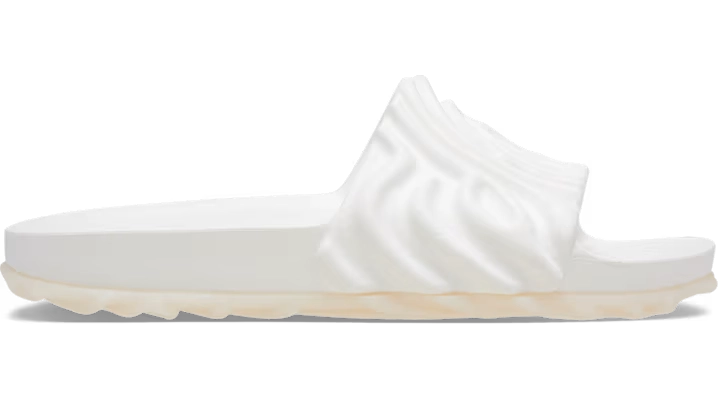 D7D4CF_Salehe-Bembury-x-Crocs-Pollex-Slide_MAYO_208685-1RO_img0