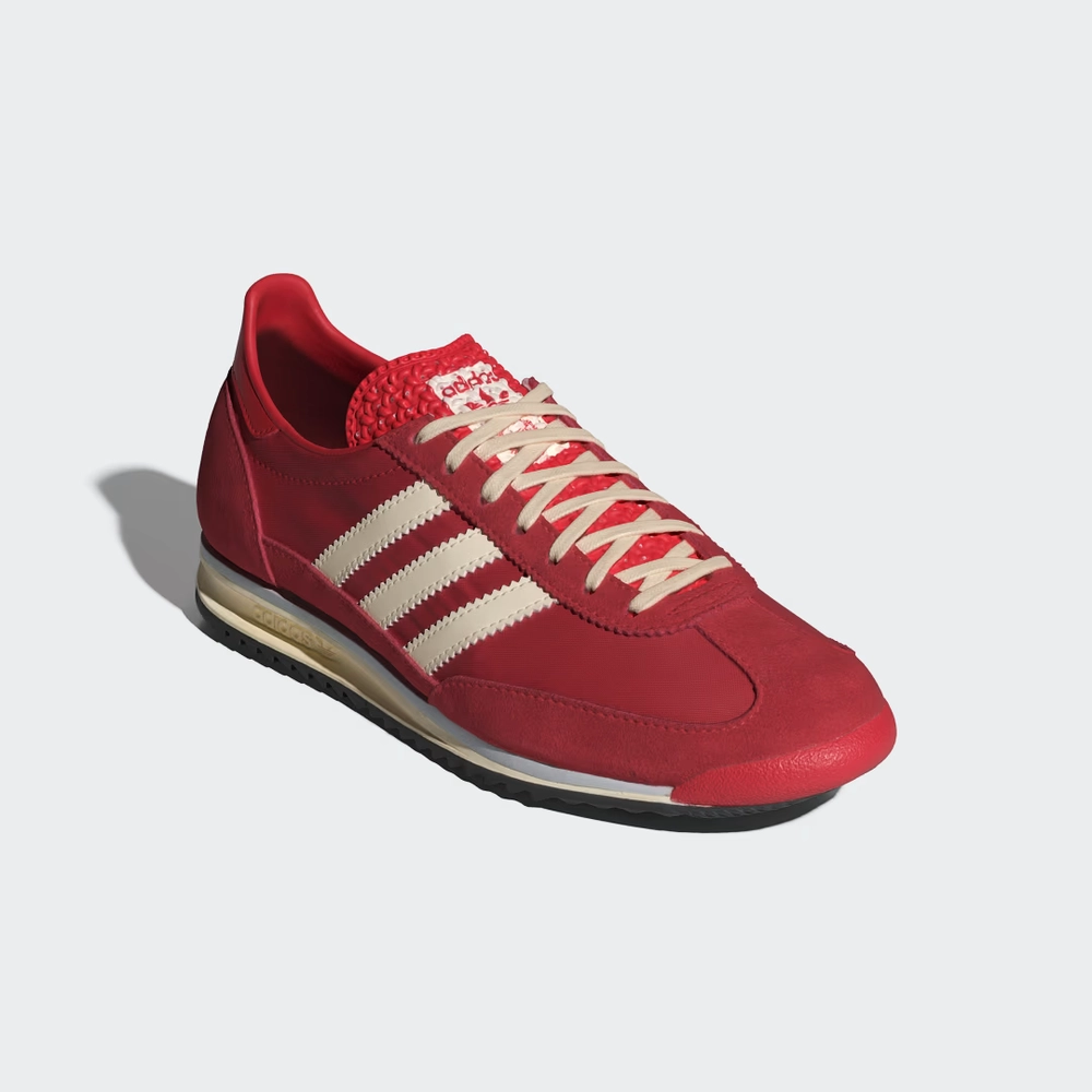 B1333E_Adidas-SL-72-W_BETTER-SCARLET_IE3475_img2