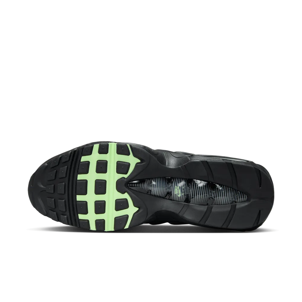 303032_Nike-Air-Max-95_VAPOR-GREEN_HM0622-001_img2