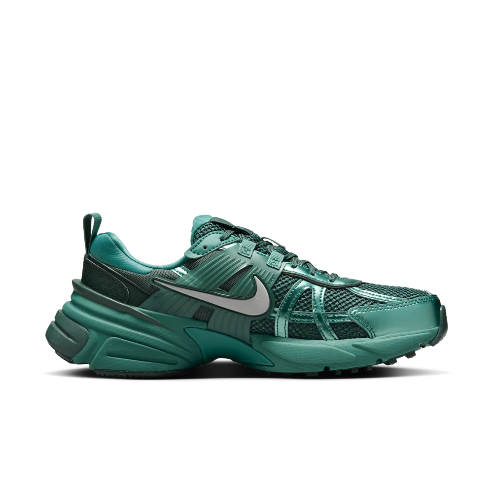 508E88_Nike-V2k-Run_BICOASTAL_HF5050-361_img3