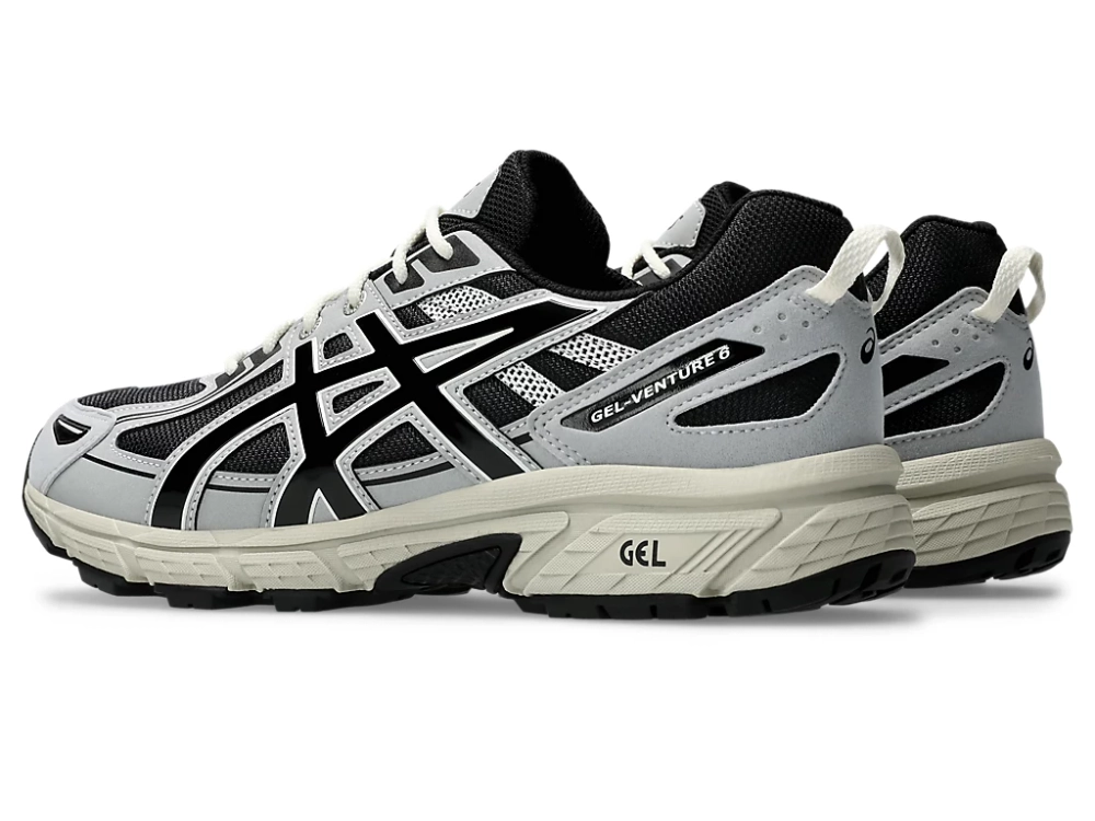 181818_Asics-Gel-Venture-6_BLACK_1203A438-001_img1