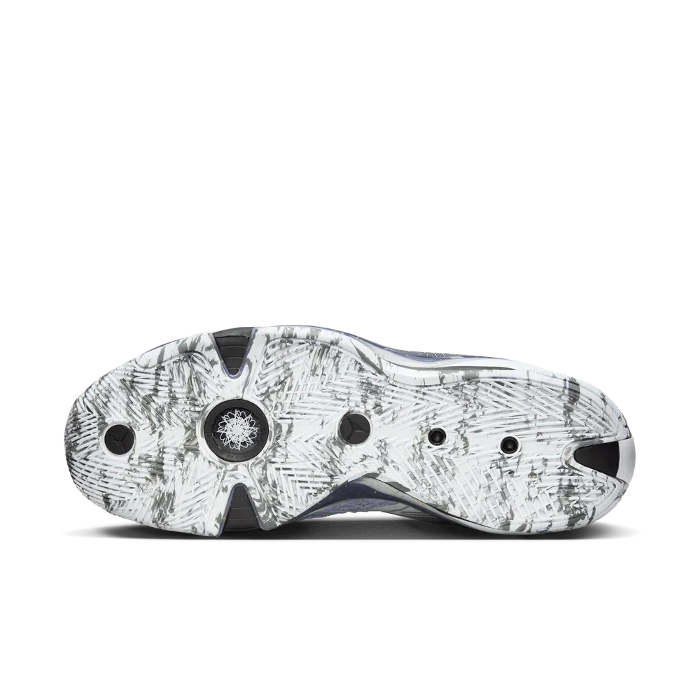 141213_Air-Jordan-38_WHITE-METALLIC-GOLD_FD2326-107_img2