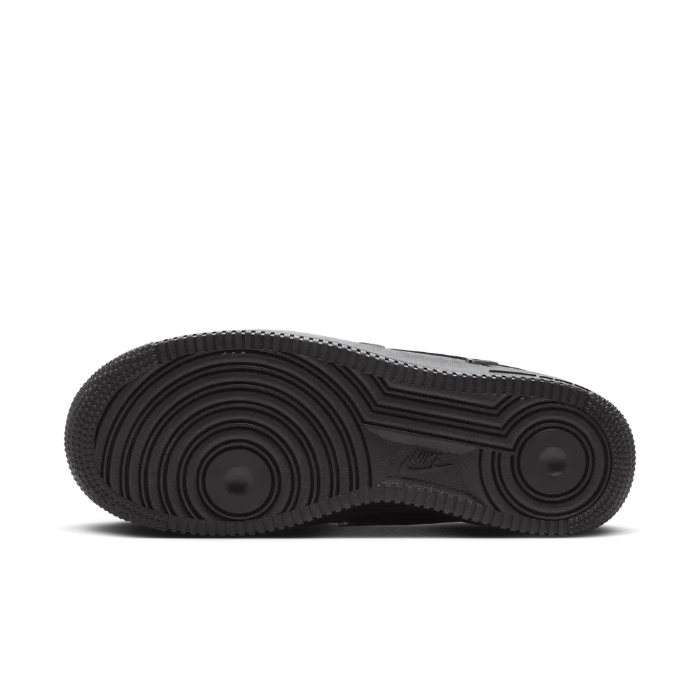413F41_Nike-Air-Force-1-Low-WMNS_BLACK-SILVER-MINI-SWOOSH_HQ1180-001_img1