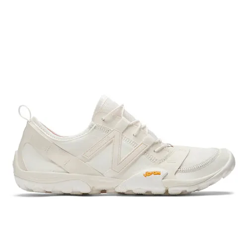 CECBC4_ISSEY-MIYAKE-x-New-Balance-MT10OV1_SEA-SALT-WHITE_MT10OIM_img0