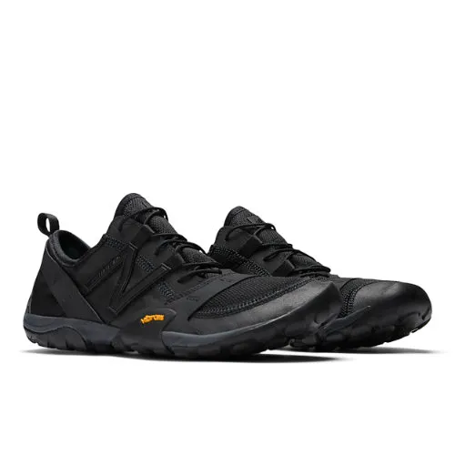 424244_ISSEY-MIYAKE-x-New-Balance-MT10OV1_BLACK-PHANTOM_MT10OIS_img0