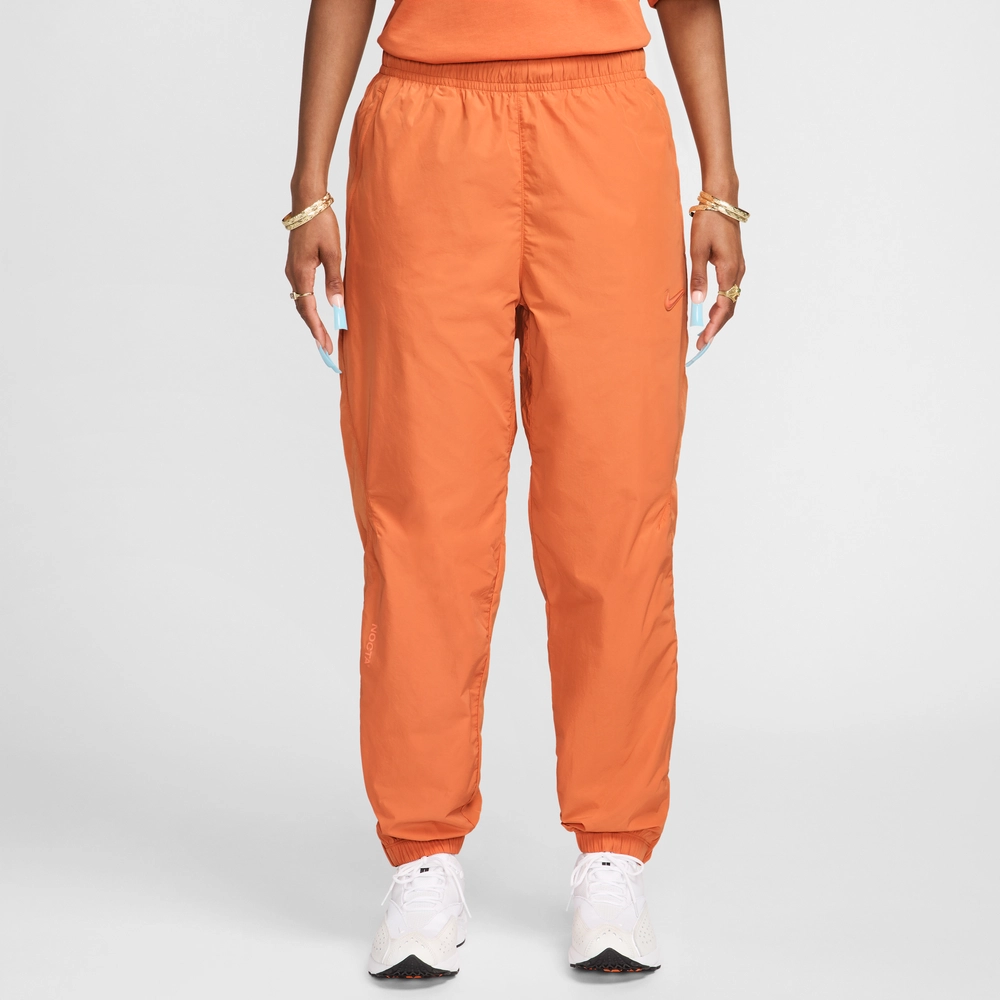 FF9D6A_NOCTA-x-NikeLab-Nylon-Track-Pants_HOT-CURRY-ORANGE-TRANCE_FN7668-808_img2