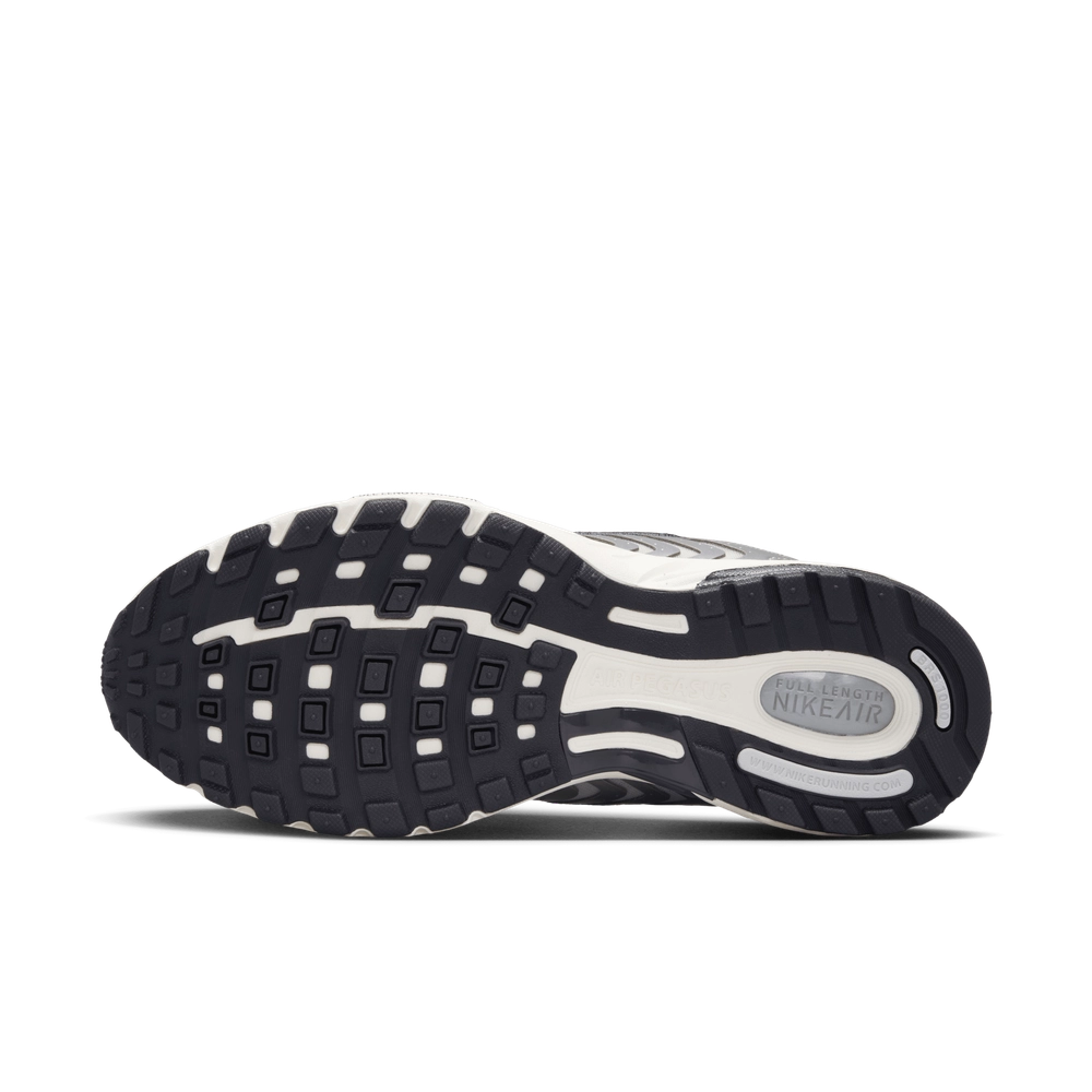 AAACAB_Nike-Air-Pegasus-2K5_GRAY-CHROME_HJ7310-025_img1