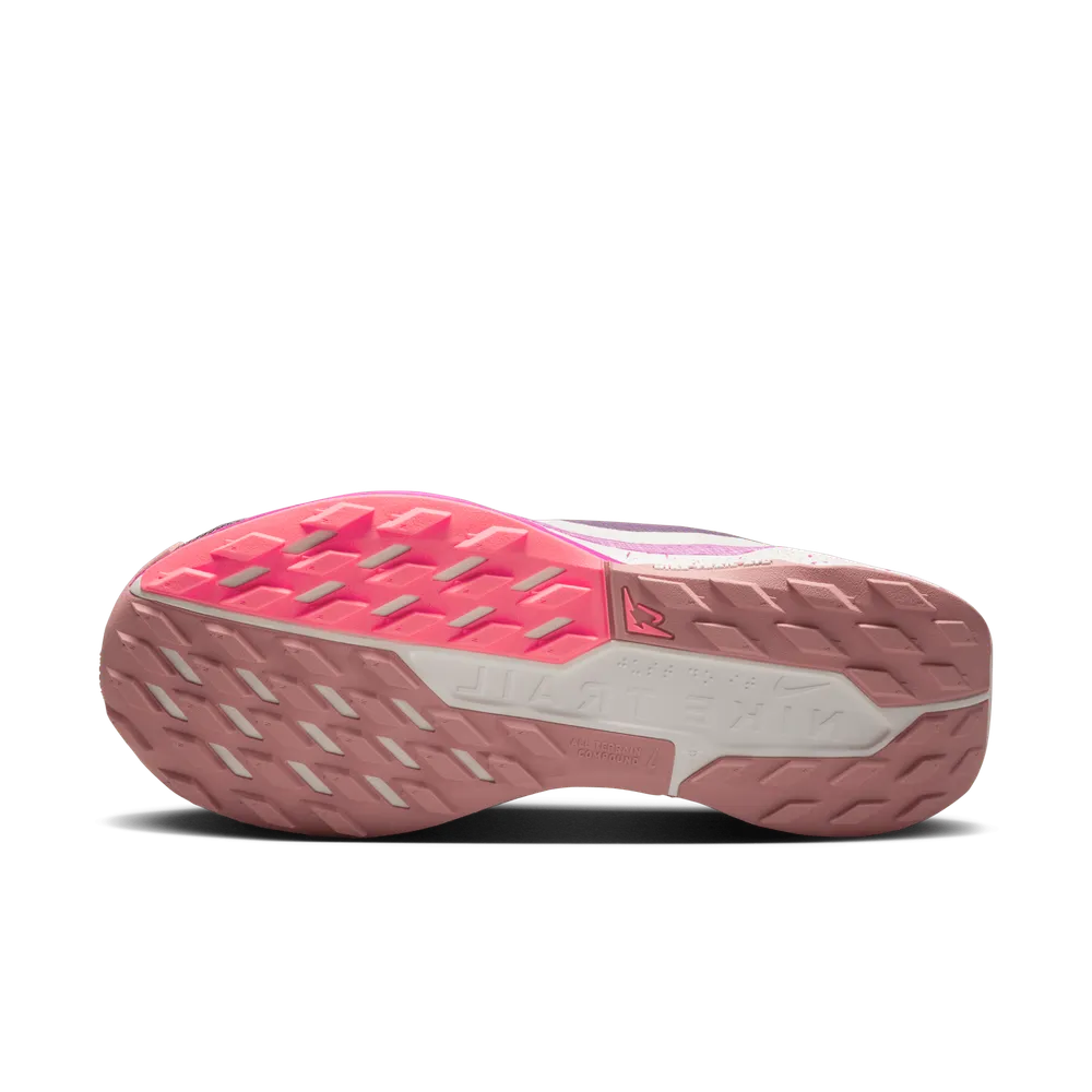 256B60_Nike-Pegasus-5_VIVID-GRAPE-GREEN-FROST_DV3865-401_img1