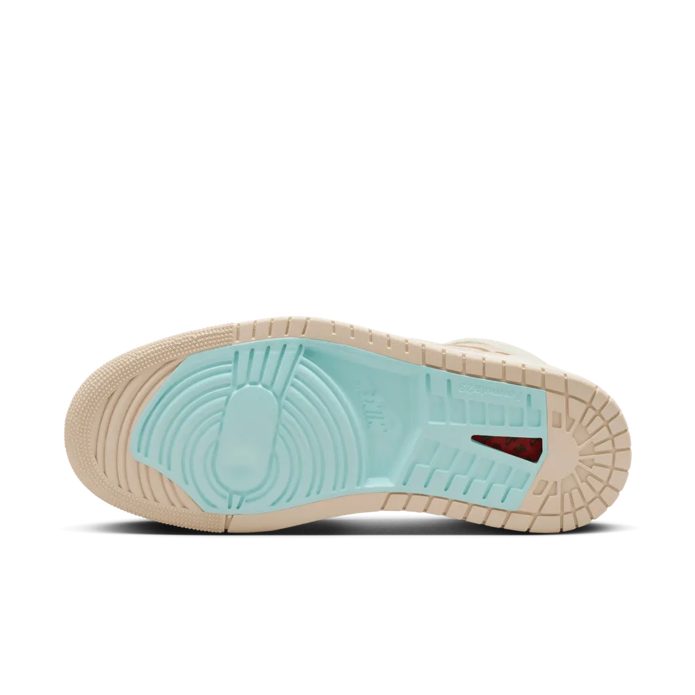 C8BDB0_Air-Jordan-1-Zoom-CMFT-2_LIGHT-DEW_DV1305-101_img2