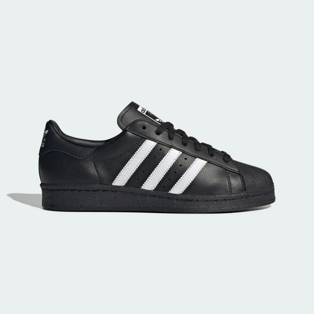252726_adidas-Superstar-82_BLACK-WHITE_JI2026_img0