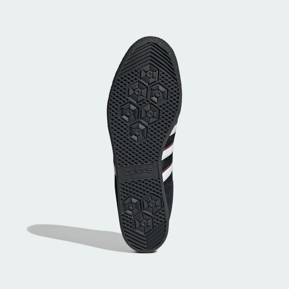 000000_adidas-London-96_Black-Scarlet_IH4773_img2