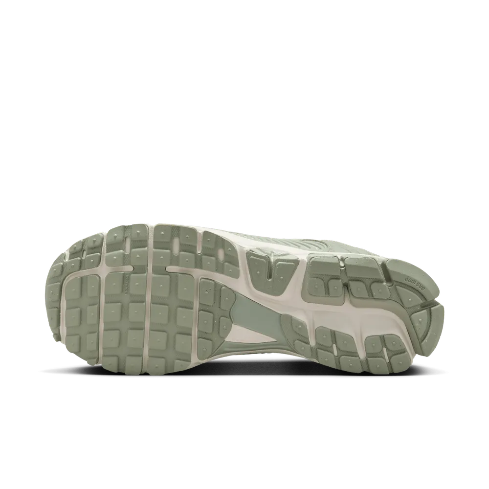 878C78_Nike-Zoom-Vomero-5_JADE-HORIZON_HF1553-300_img2