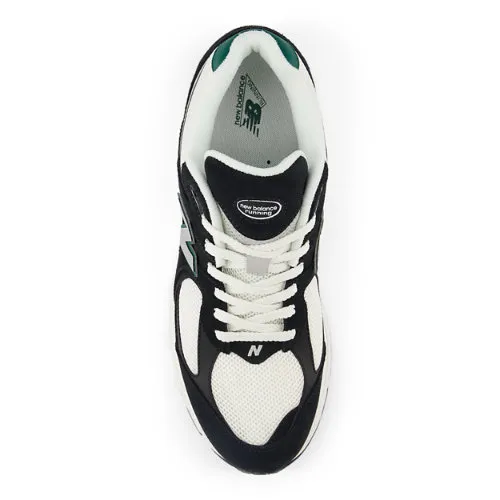 112422_New-Balance-2002R_BLACK-MARSH-GREEN_M2002RRA_img2