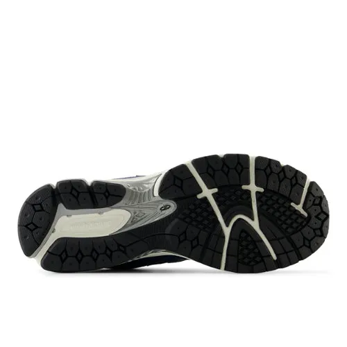 222943_New-Balance-2002R_INDIGO-BLACK_M2002RPQ_img3