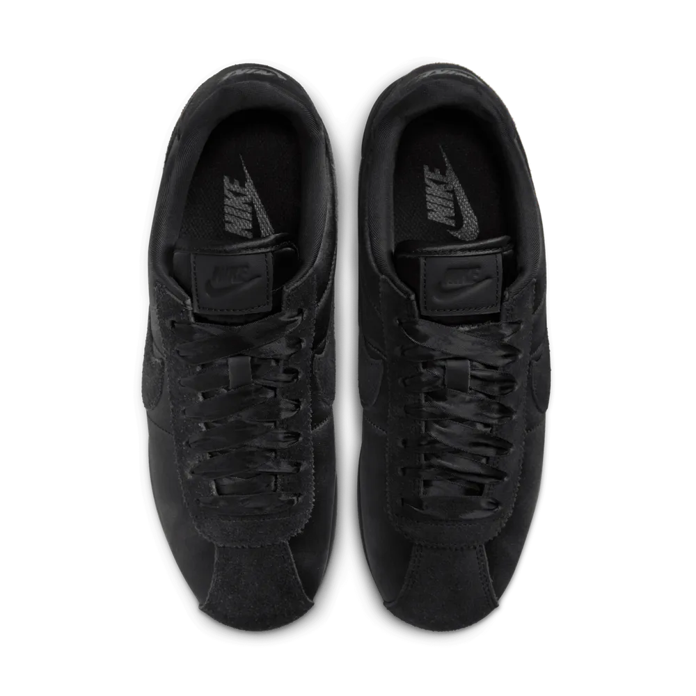 2C2C2C_Nike-Cortez-WMNS_SATIN-BLACK_FV5420-002_img3