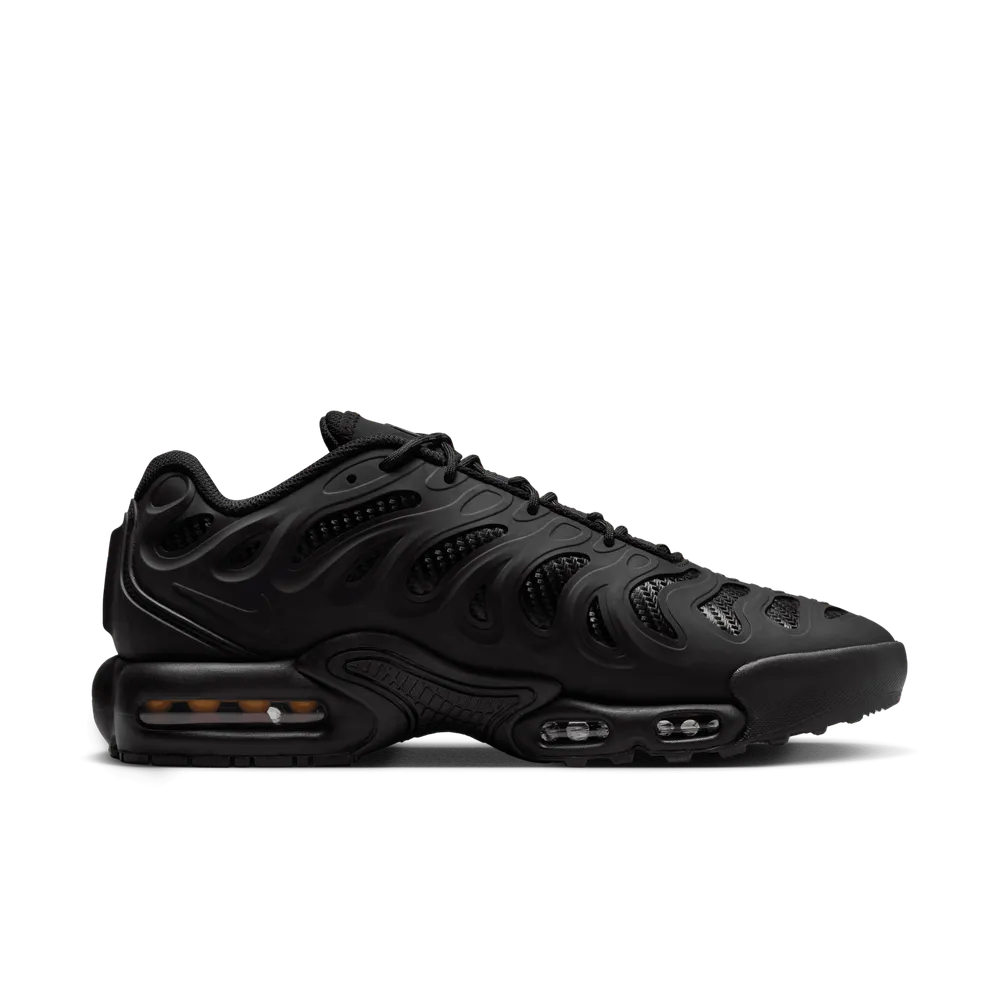 3C3C3C_Nike-Air-Max-Plus-Drift_TRIPLE-BLACK_HF0785-001_img3