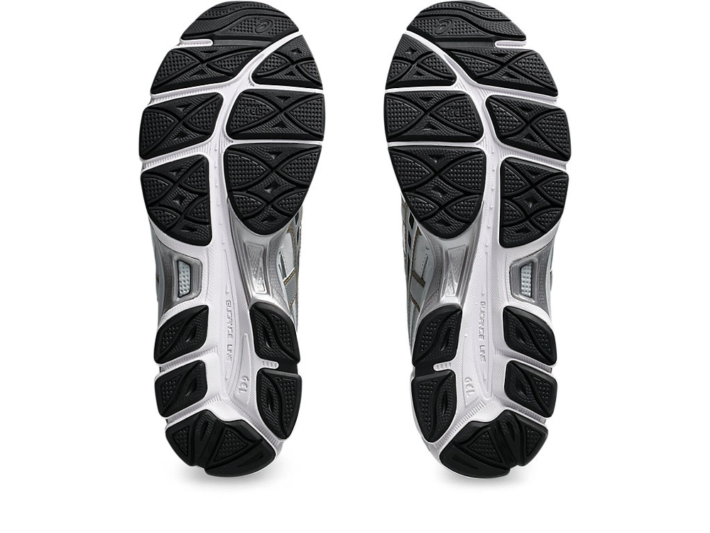 5A533C_ASICS-Gel-NYC-2055_CREAM-PURE-SILVER_1203A542-100_img5