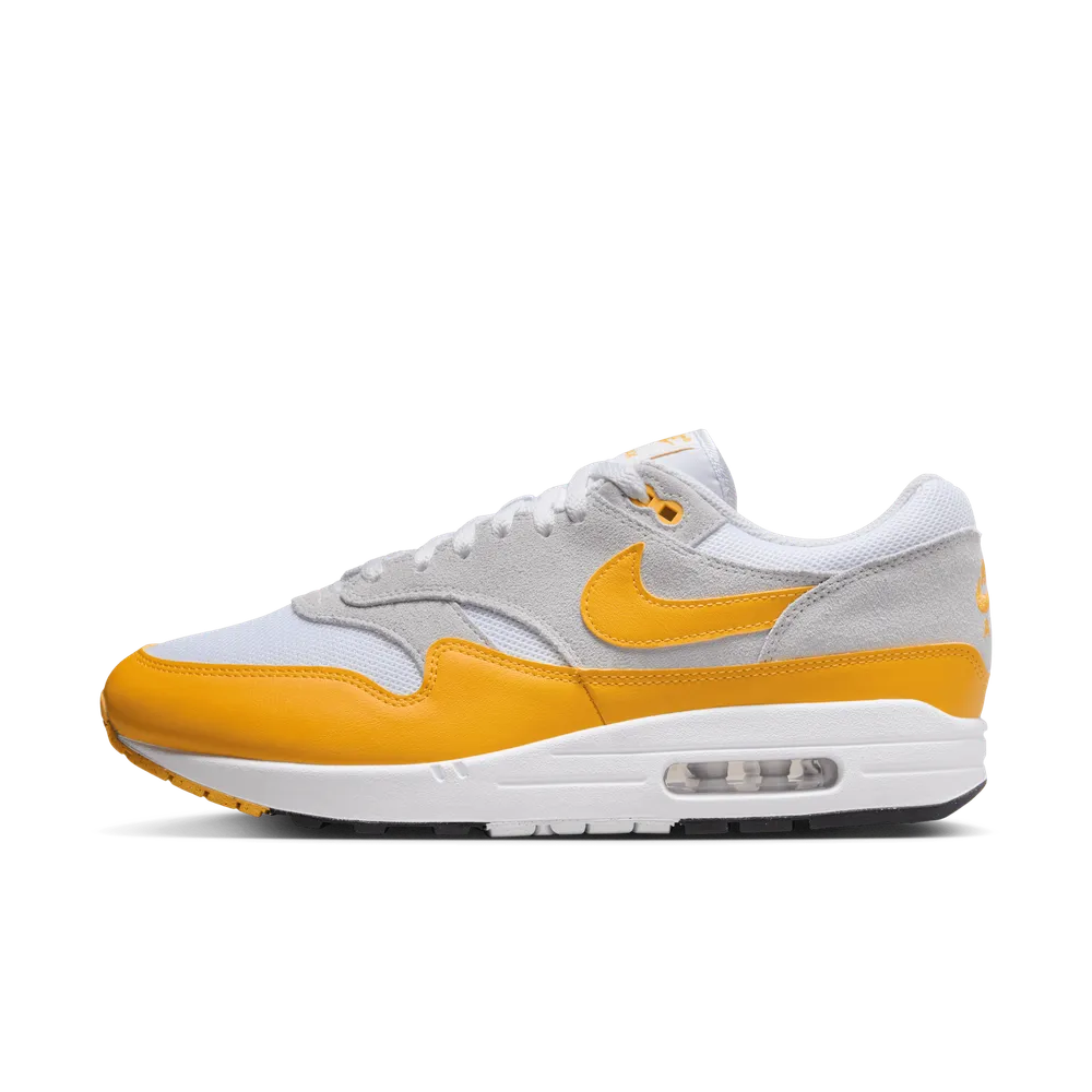 E7A74A_Nike-Air-Max-1_UNIVERSITY-GOLD_FZ5808-100_img1
