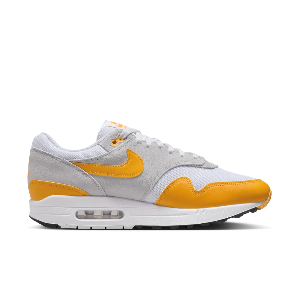 E7A74A_Nike-Air-Max-1_UNIVERSITY-GOLD_FZ5808-100_img3