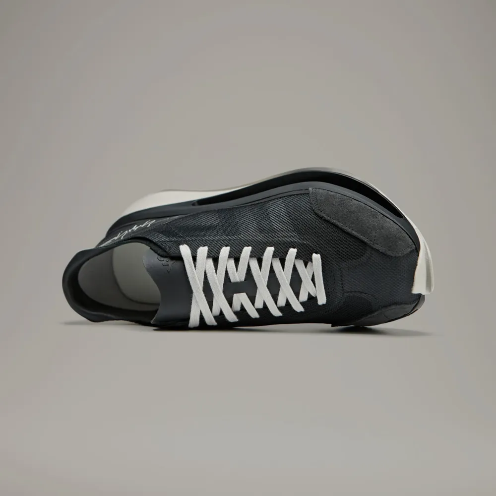 000000_adidas-Y-3-S-Gendo-Run_BLACK-CHALK-PEARL_IF2025_img1