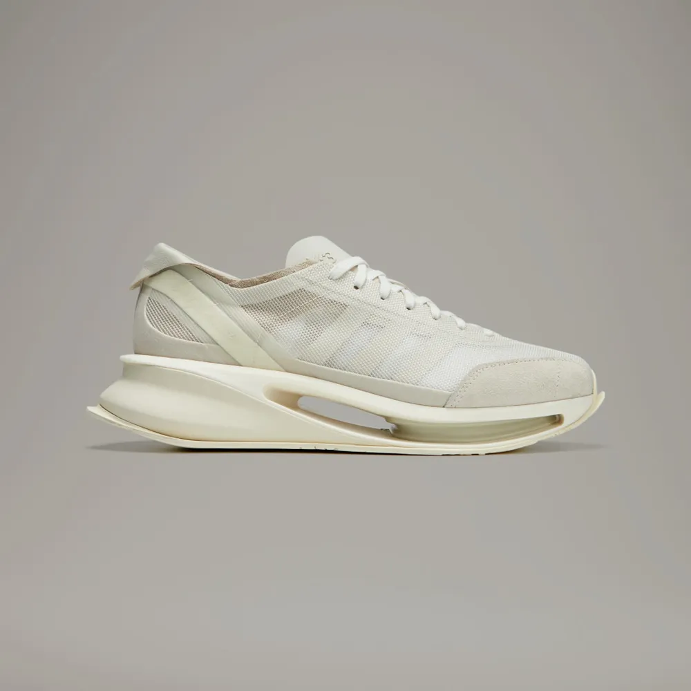 D4D0C3_adidas-Y-3-S-Gendo-Run_CREAM-WHITE_IF2024_img0