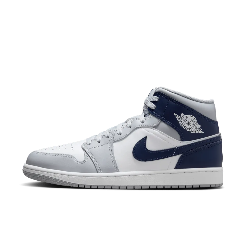 18223B_Air-Jordan-1-Mid_WOLF-GREY-MIDNIGHT-NAVY_DQ8426-104_img1