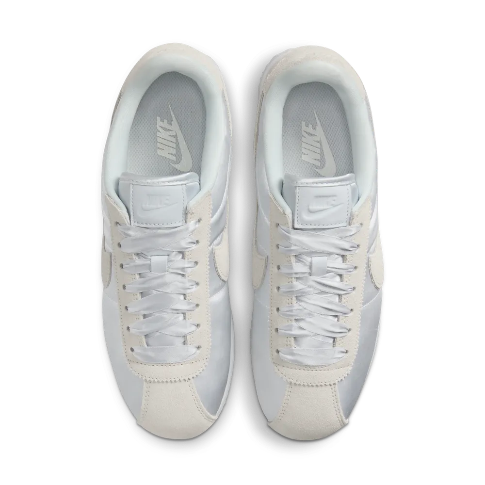 D6CBBE_Nike-Cortez-Textile_SATIN-WHITE_FV5420-001_img3