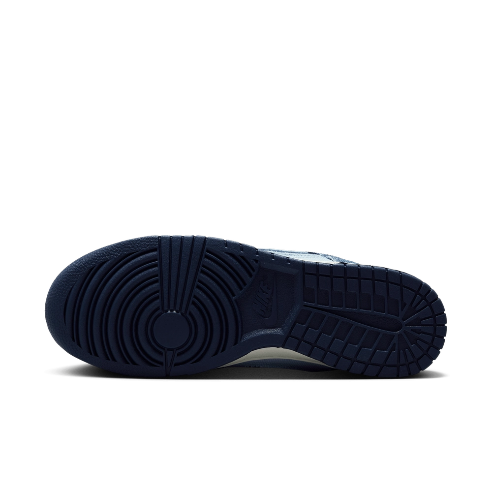 43556F_Nike-Dunk-Low_BLUE-DENIM_HF3141-400_img1