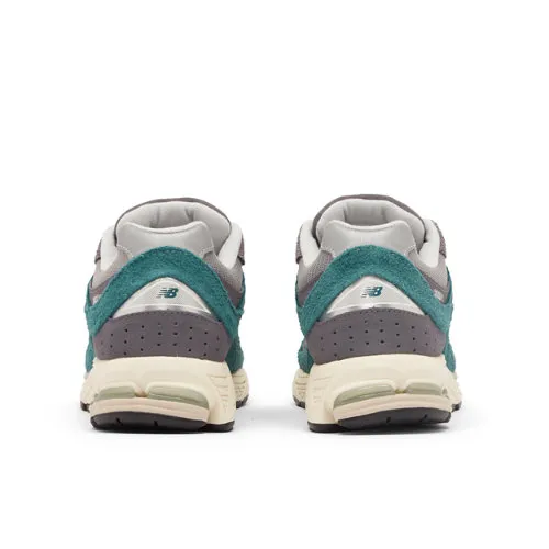 437375_New-Balance-2002R_NEW-SPRUCE_M2002REM_img3