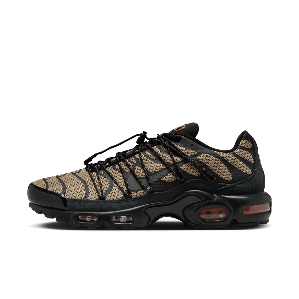 BDAD91_Nike-Air-Max-Plus-Utility_TAN-BLACK_FD0670-200_img1