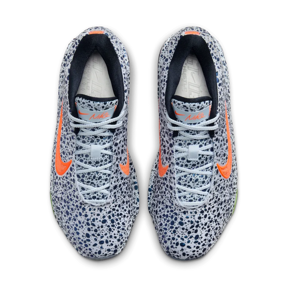 E06D44_Nike-GT-Hustle-3_SAFARI-OLYMPIC_FV3422-900_img3