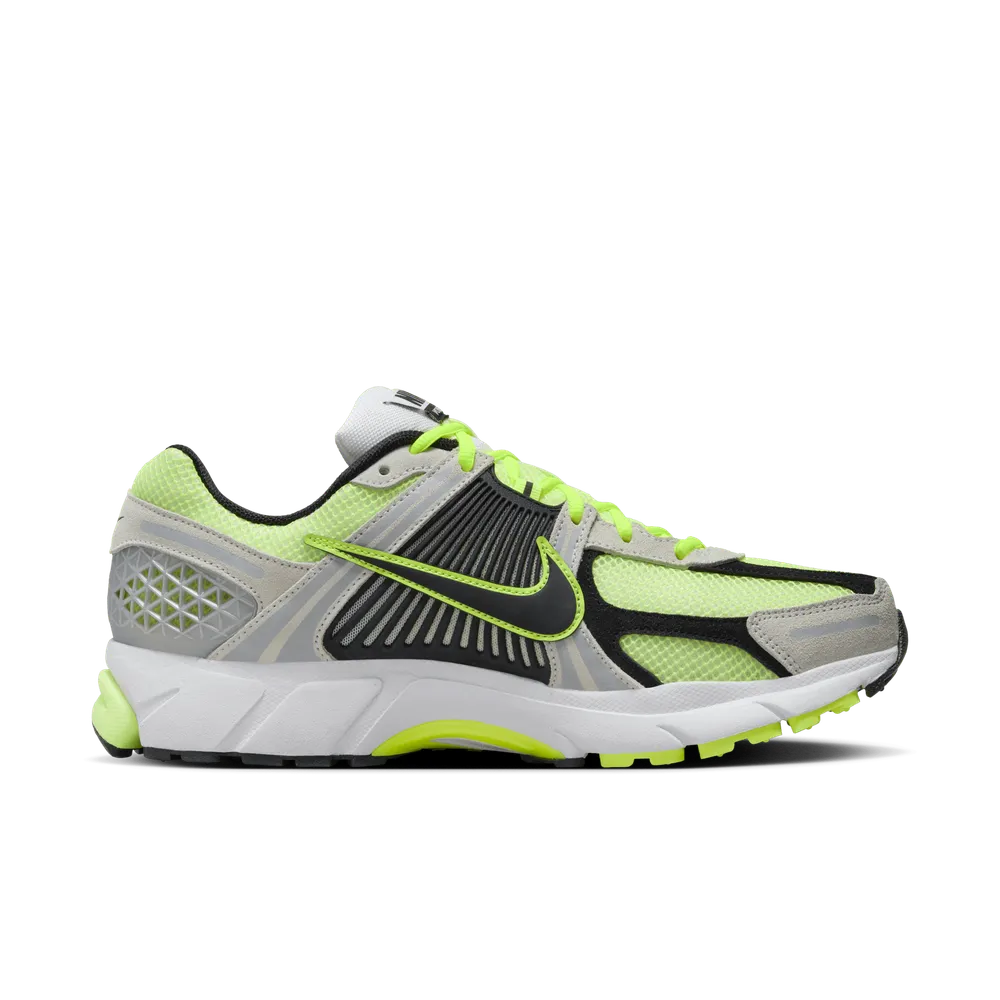 CCEB7B_Nike-Zoom-Vomero-5_LIFE-LIME_FB9149-701_img3