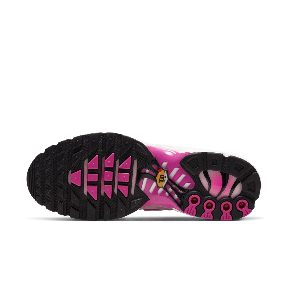 DE7096_Nike-Air-Max-Plus_PINK-FADE_CZ7931-100_img1