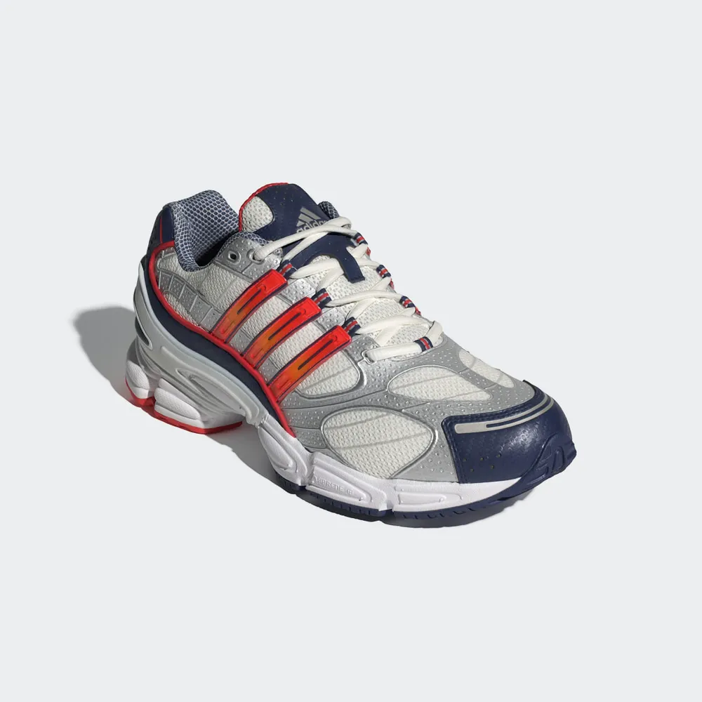 f6562b_adidas-Ozweego-Pro_CORE-WHITE-CREW-ORANGE_IH5240_img4