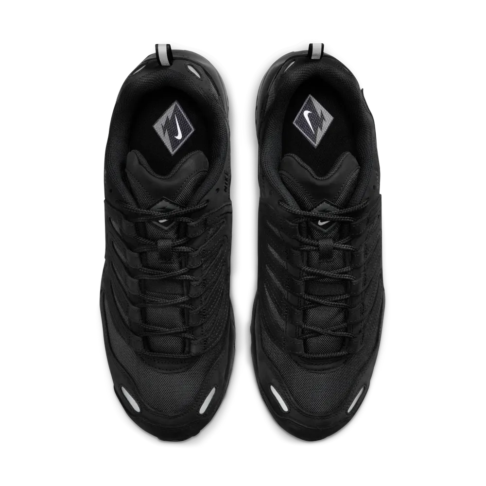 272727_Nike-Air-Terra-Humara-SP_TRIPLE-BLACK_FQ9084-001_img3