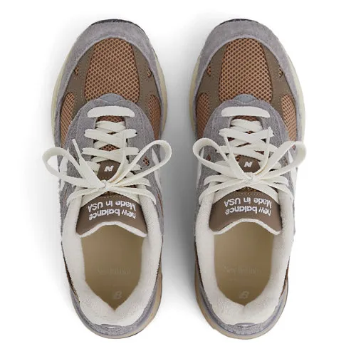 544F4F_New-Balance-993-Made-in-USA_SHADOW-GREY-DRIFTWOOD_U993GG_img1
