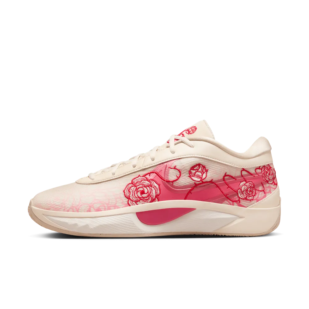 bd3556_Nike-Giannis-Freak-6_ROSES_FV1295-100_img0