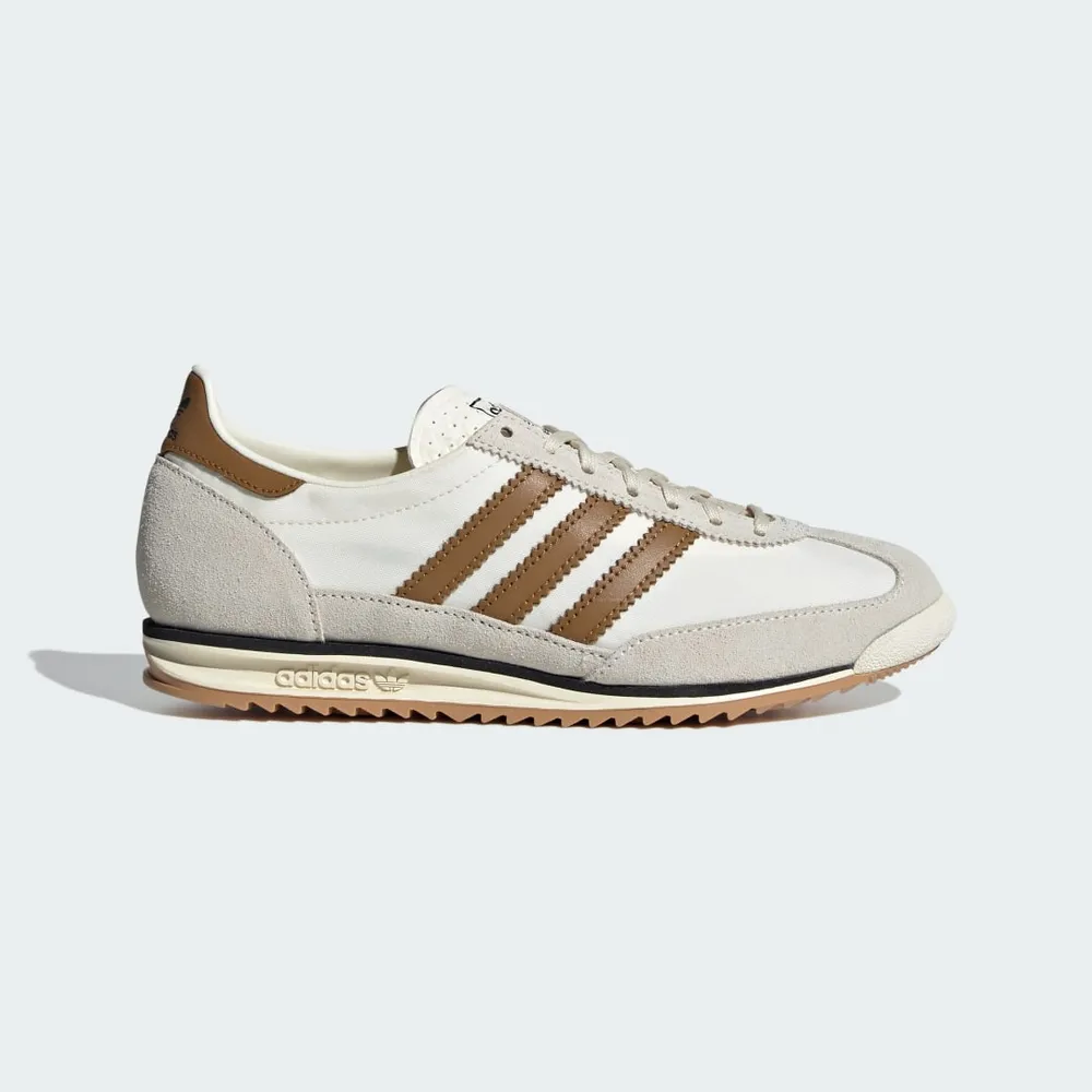 7D5C39_adidas-SL72-WMNS_BRONZE-STRATA_JH8657_img0