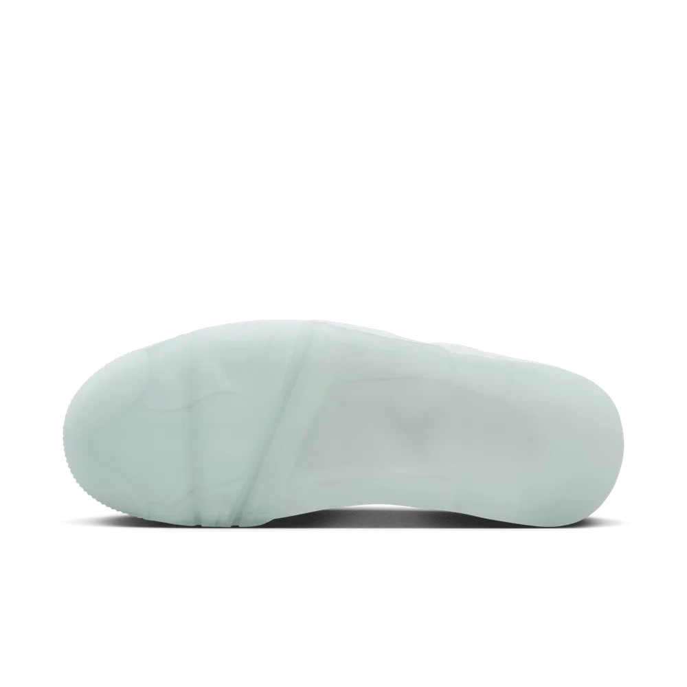 B7B7B7_Air-Jordan-4-RM_WHITE-METALLIC-SILVER_HQ3441-111_img1