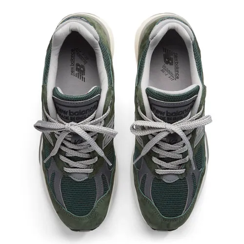 4D634B_New-Balance-991v2-Made-in-UK_KOMBU-GREEN_U991GR2_img2
