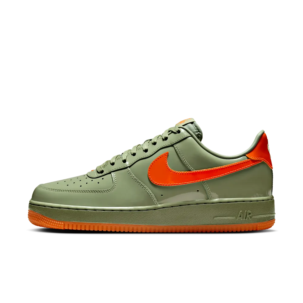 859267_Nike-Air-Force-1-Low-PRM_OIL-GREEN_HJ9118-386_img0
