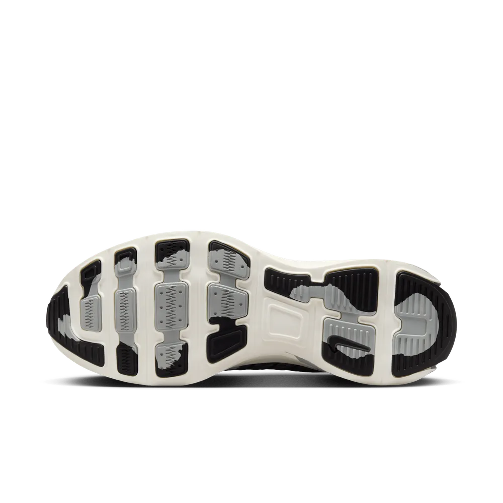 000000_Nike-Lunar-Roam_SUMMIT-WHITE-BLACK_DV2440-102_img1