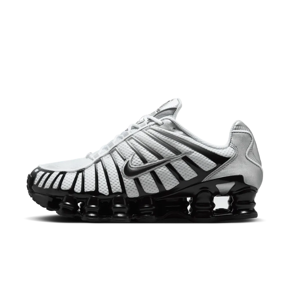 252525_Nike-Shox-TL_METALLIC-SILVER-BLACK_HQ4049-001_img1
