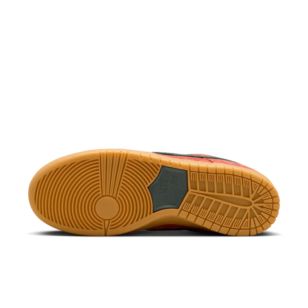 A84D3E_Nike-SB-Dunk-Low_BURNT-SUNRISE_HF3704-800_img1