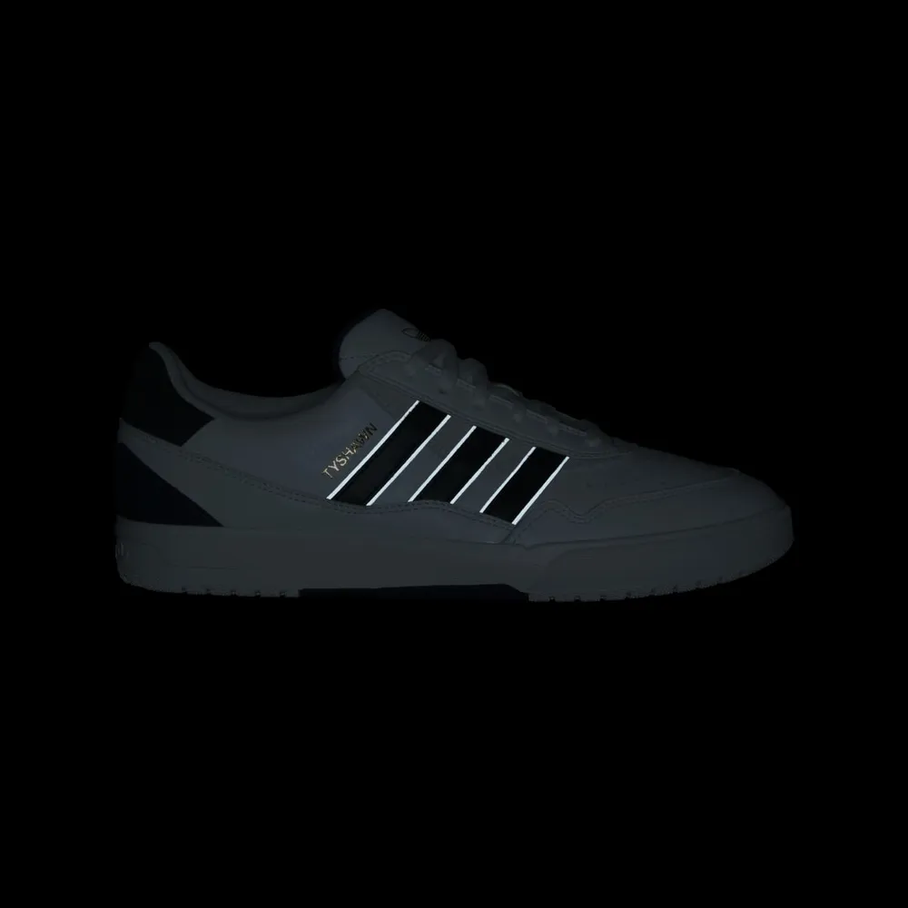 171822_Adidas-Tyshawn-II_WHITE-COLLEGIATE-NAVY_IF9710_img1