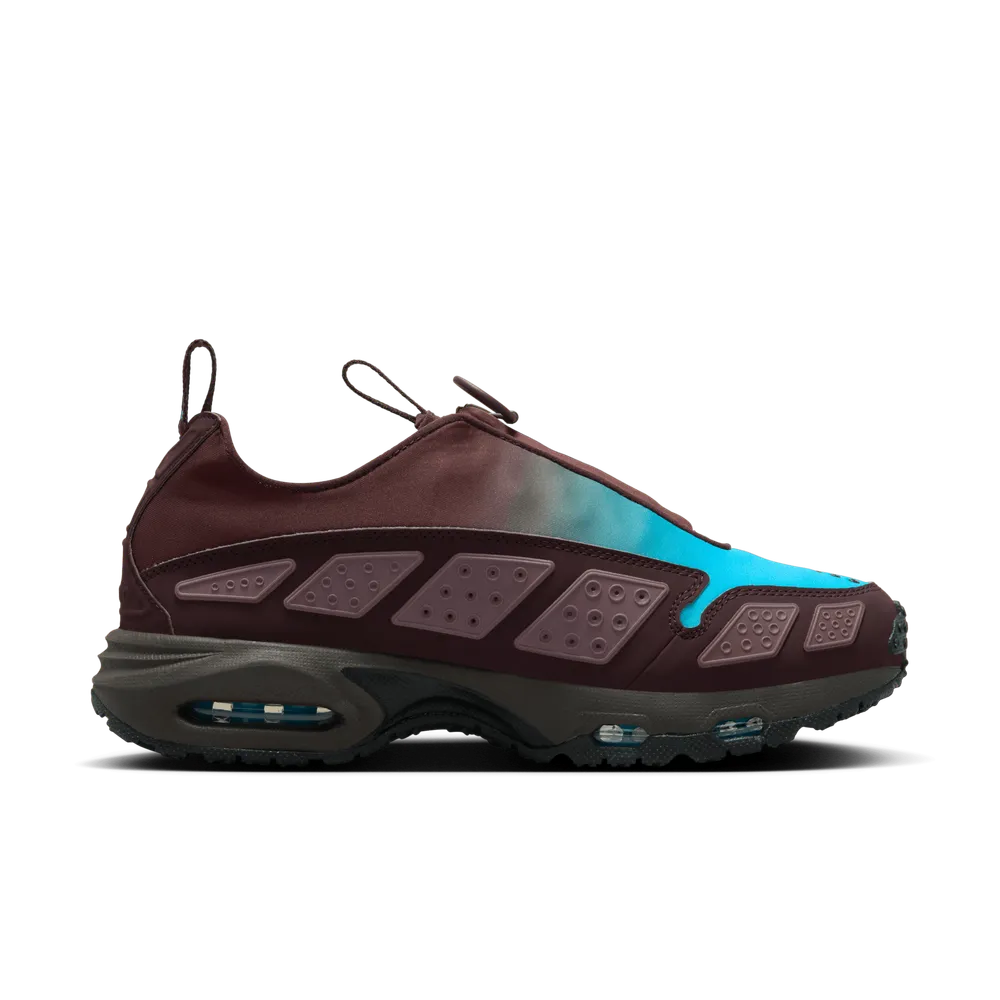 513235_Nike-Air-Max-SNDR_BURGUNDY-CRUSH-BALTIC-BLUE_HQ4189-600_img1