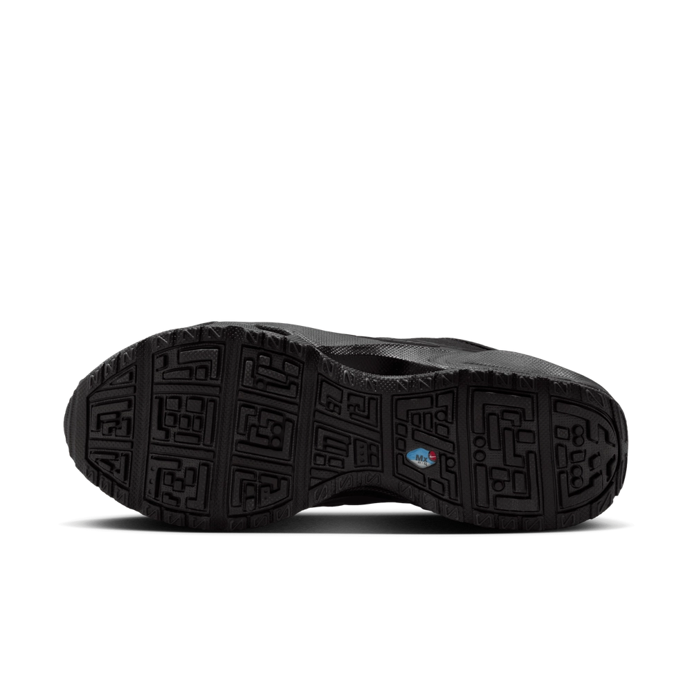 000000_Nike-Air-Max-SNDR-Gore-Tex_BLACK_FZ4238-001_img1