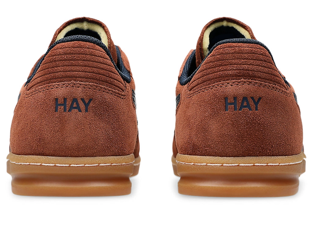 6B382A_HAY-x-Asics-Skyhand-OG_ORCHID-HUSCHT_1203A563-200_img3